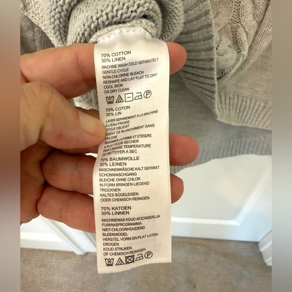 Tommy Bahama Light Gray V-Neck Hooded Cable Sweater Size XL - Picture 5 of 11